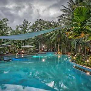 Oasis At Australia